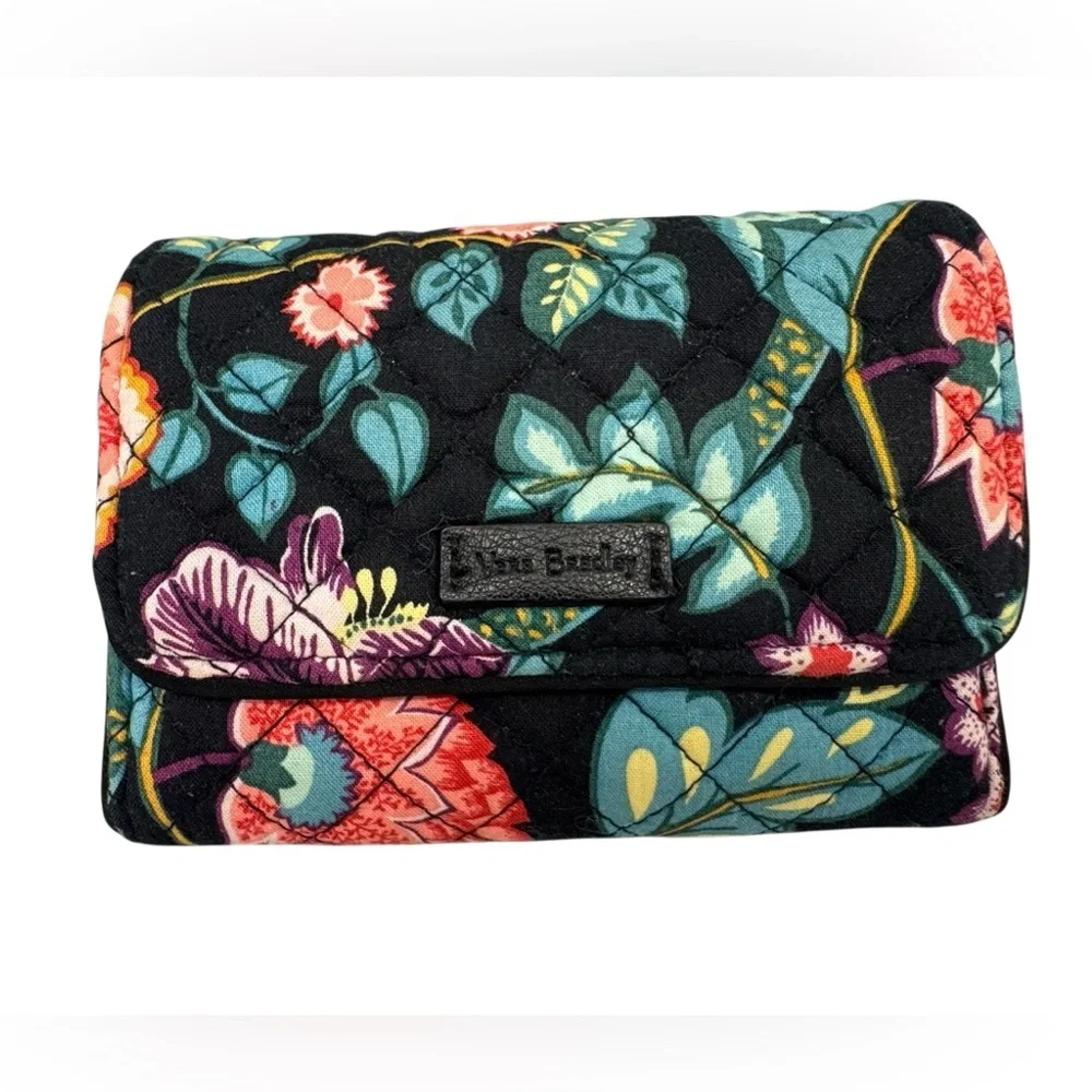 Vera Bradley Vines Black Floral Quilted Wallet with Olive Green ID Card Holder